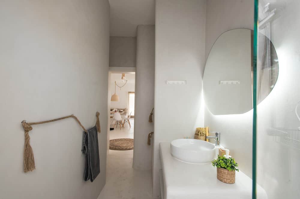 Photo of Bathroom in Xilokeratidi