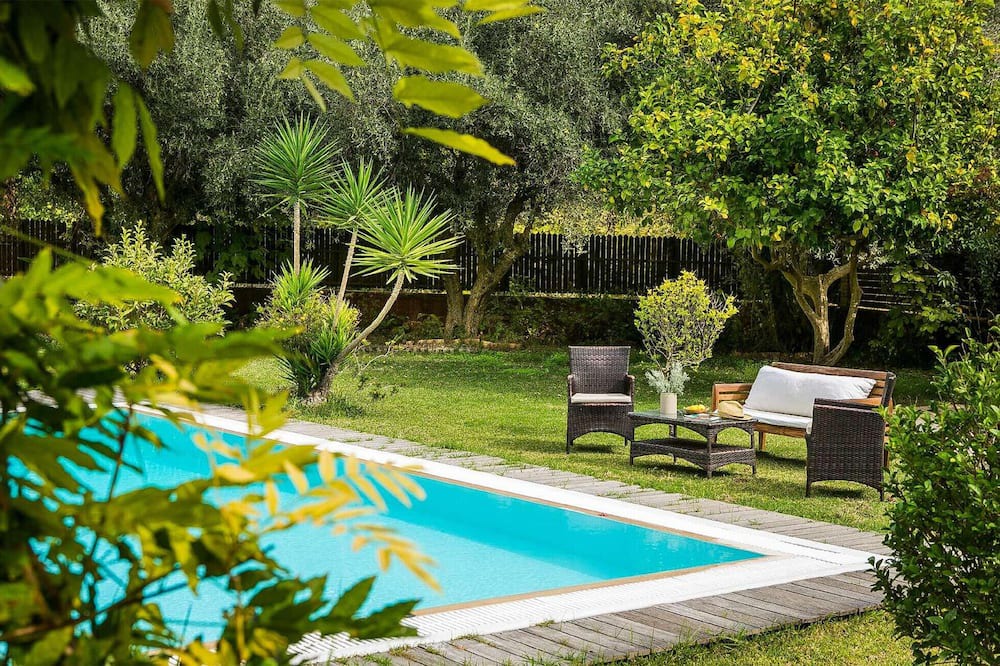 Photo of Outdoor in Mikros Gialos