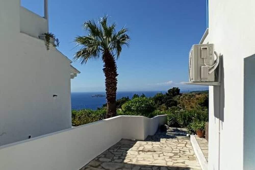 Photo of Outdoor in Katsarou