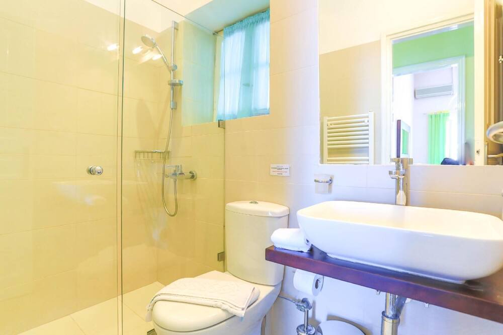 Photo of Bathroom in Katavolos