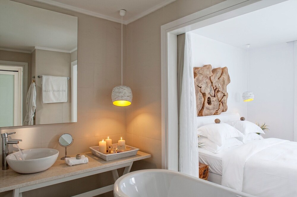 Photo of Bathroom in Elia