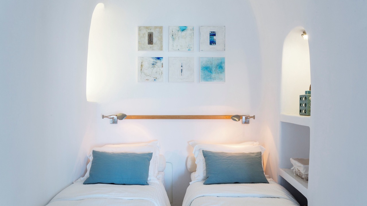Photo of Bedroom in Firostefani