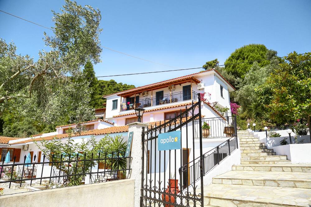 Photo of Outdoor in Katsarou
