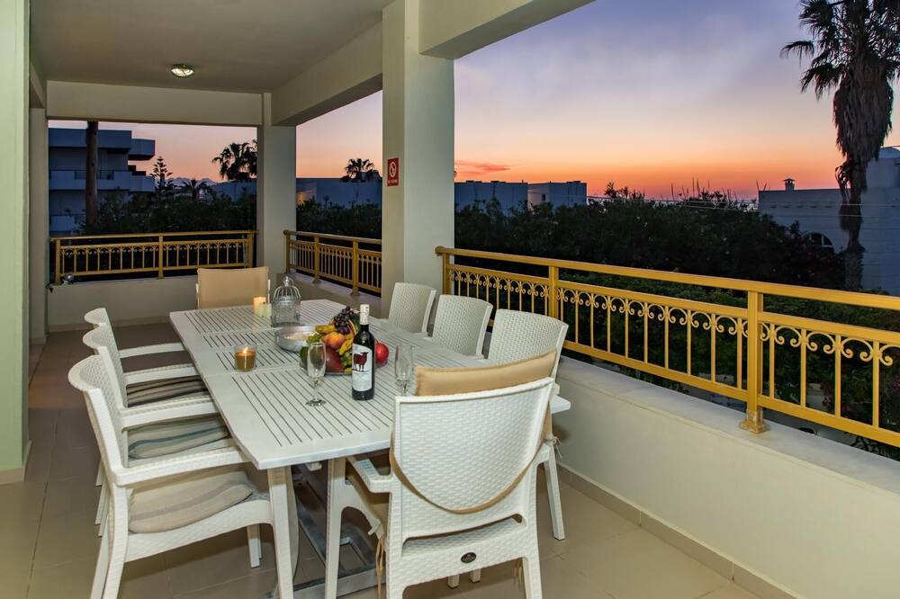 Photo of Patio Balcony in Sfakaki