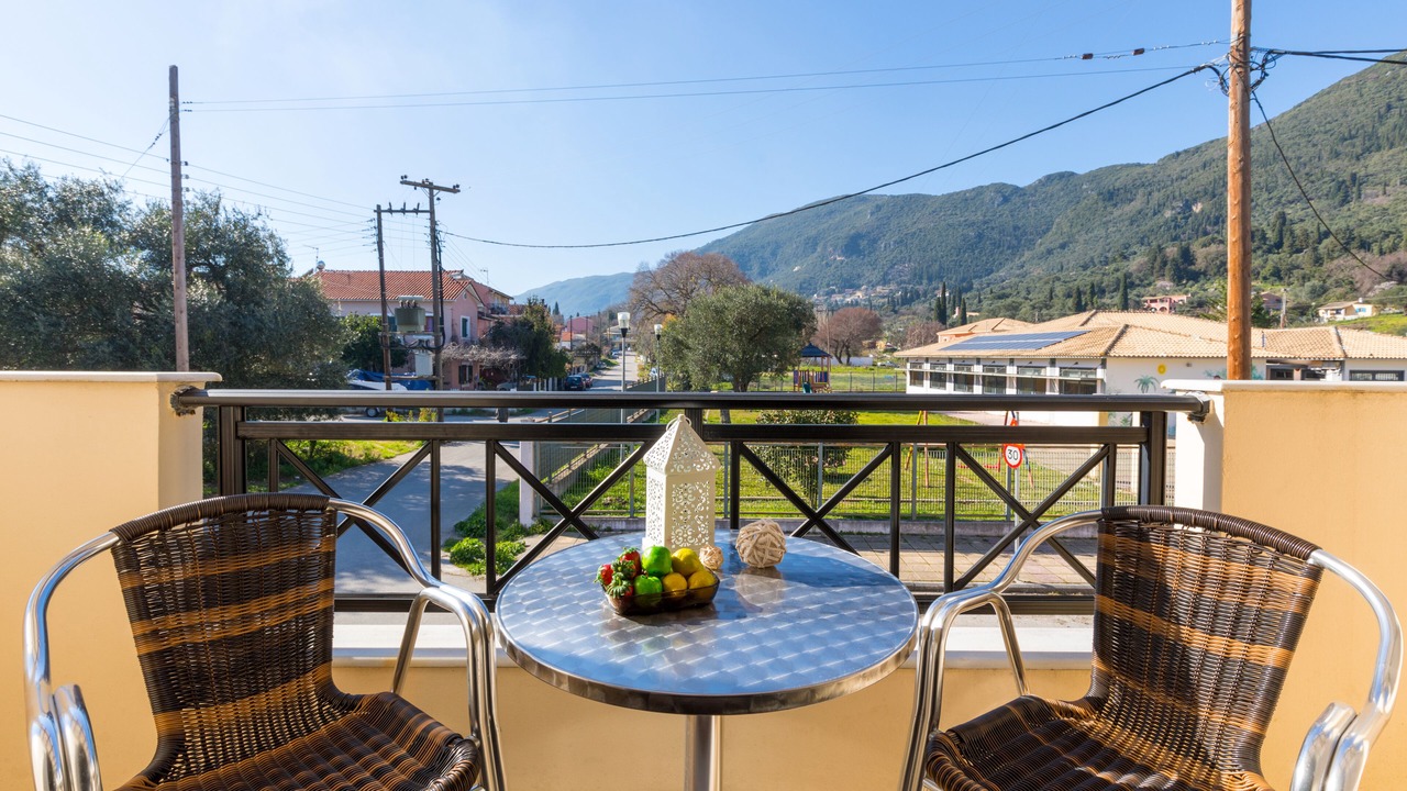 Photo of Patio Balcony in Ipsos