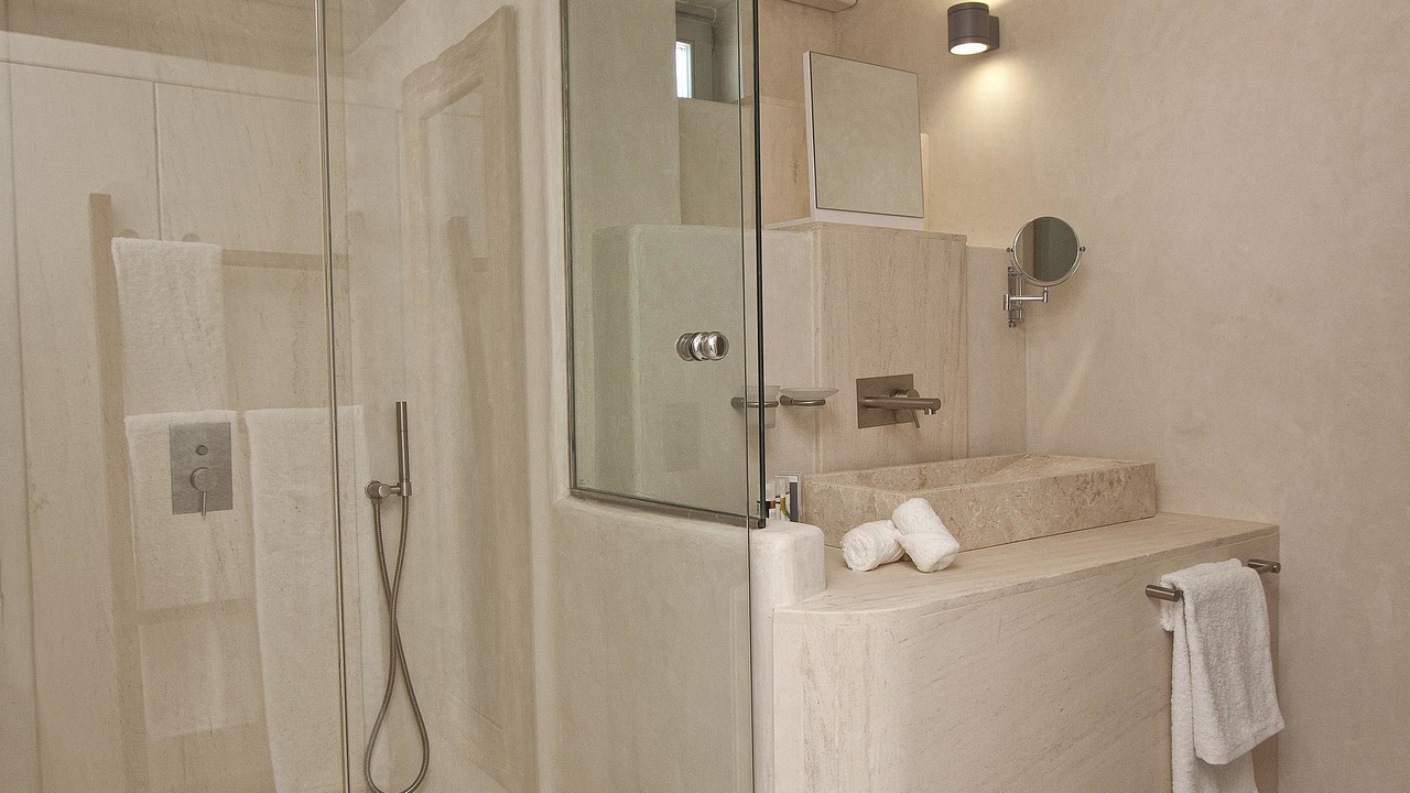 Photo of Bathroom in Fira