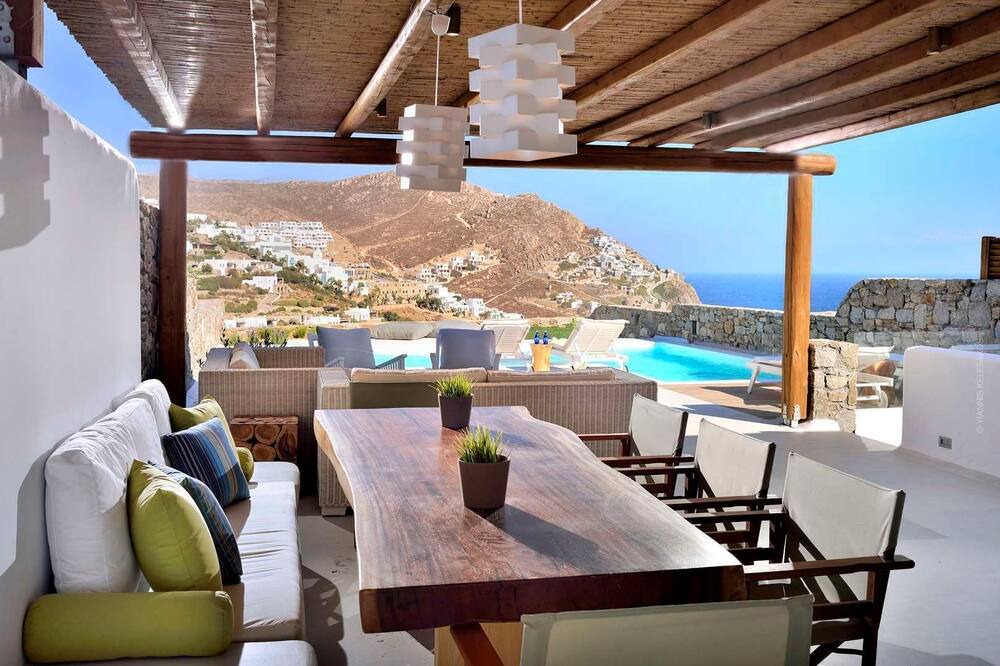 Photo of Patio Balcony in Houlakia