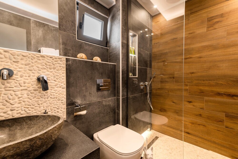 Photo of Bathroom in Theologos