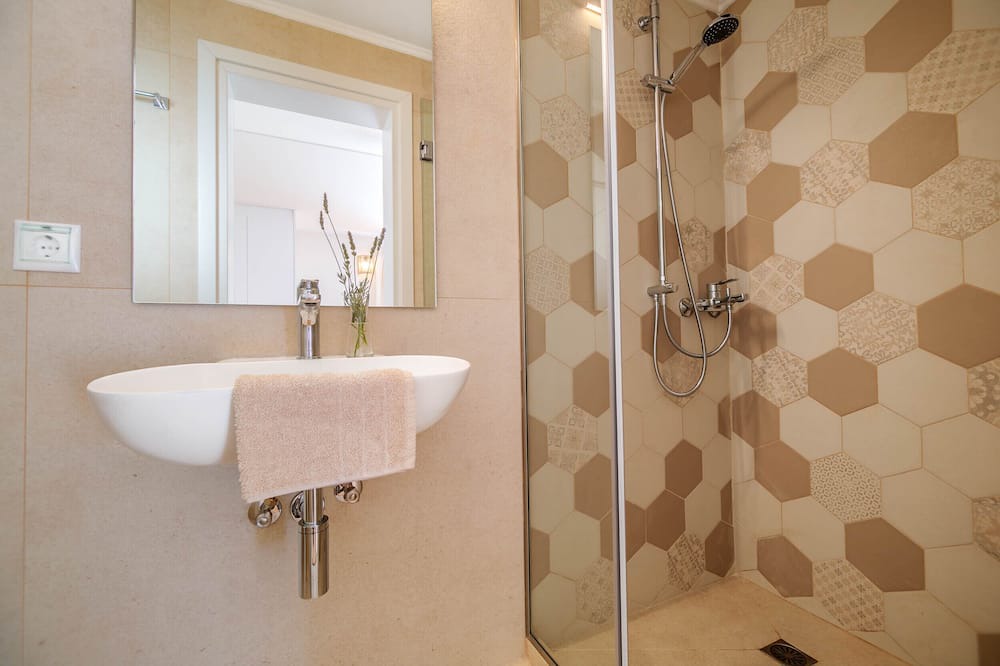 Photo of Bathroom in Sinarades
