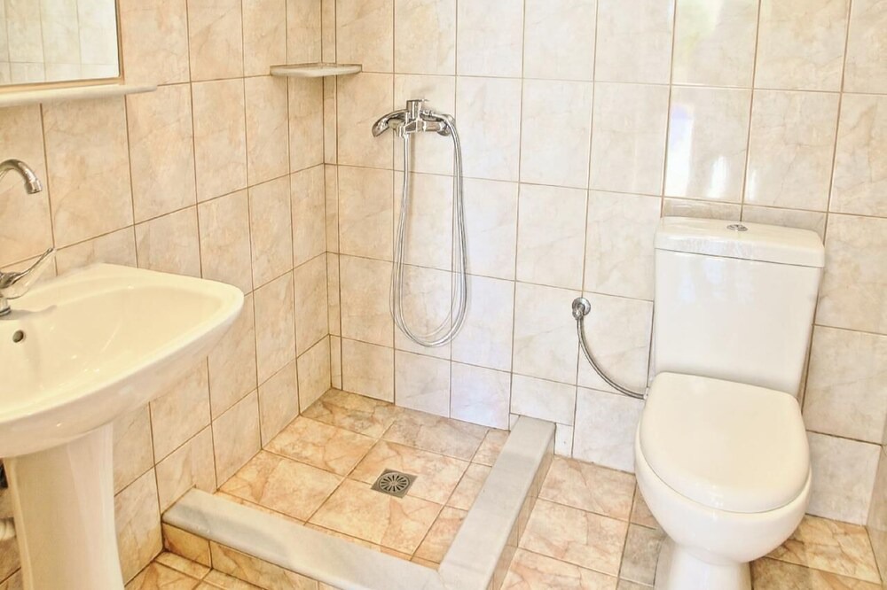 Photo of Bathroom in Katavolos