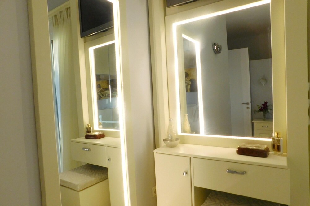 Photo of Bathroom in Perama