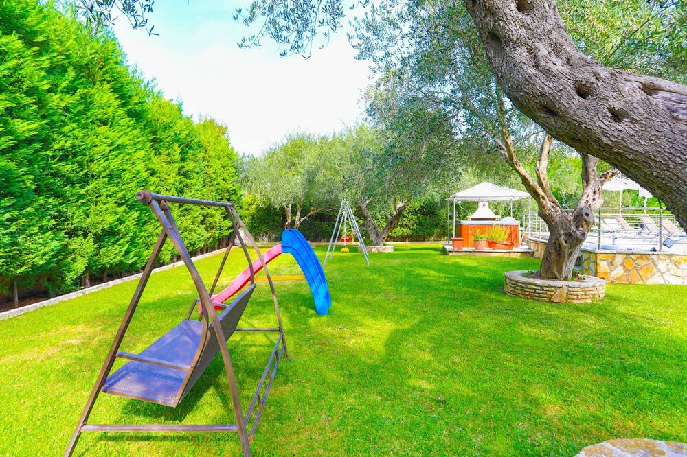 Photo of Outdoor in Dassia