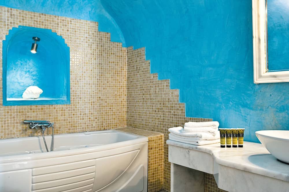 Photo of Bathroom in Firostefani