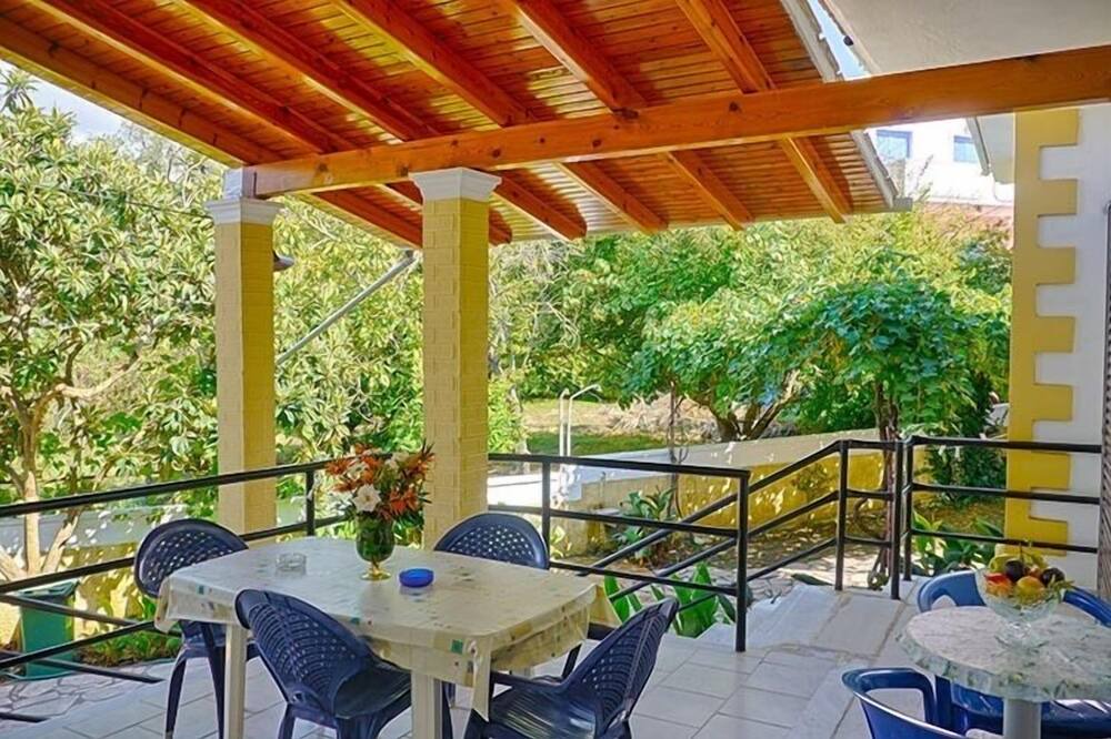 Photo of Patio Balcony in Agios Georgios Pagon