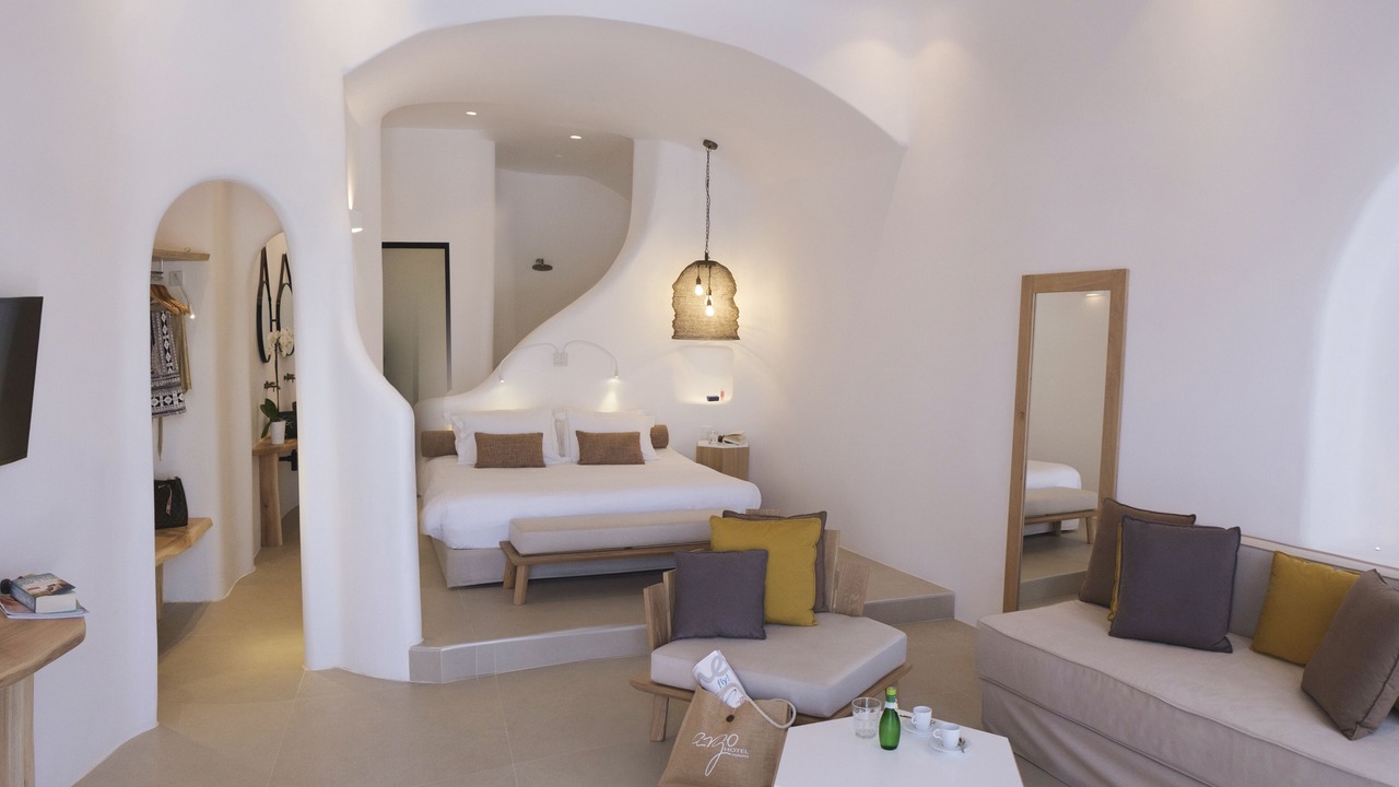 Photo of Bedroom in Platis Gialos