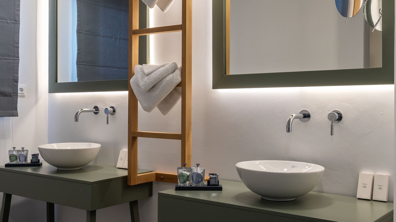 Photo of Bathroom in Platis Gialos