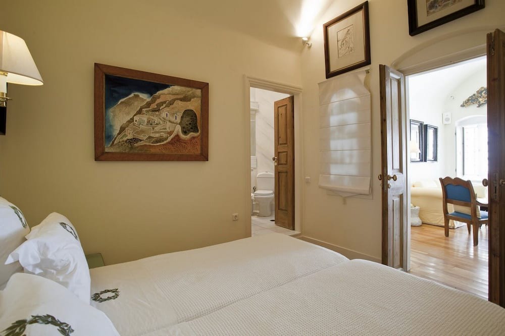 Photo of Bedroom in Firostefani