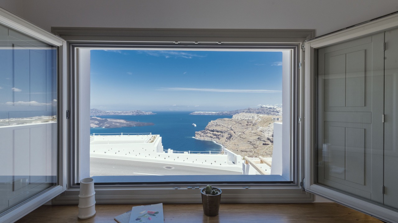 Photo of Bedroom in Santorini
