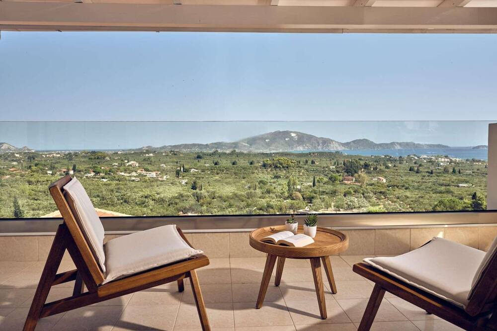 Photo of Patio Balcony in Lithakia