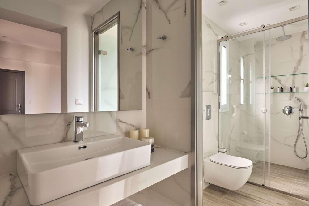 Photo of Bathroom in Lithakia
