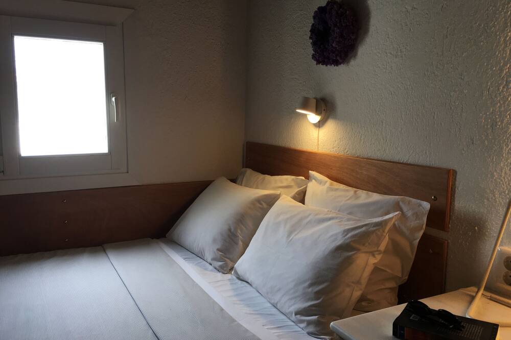 Photo of Bedroom in Ano Mera