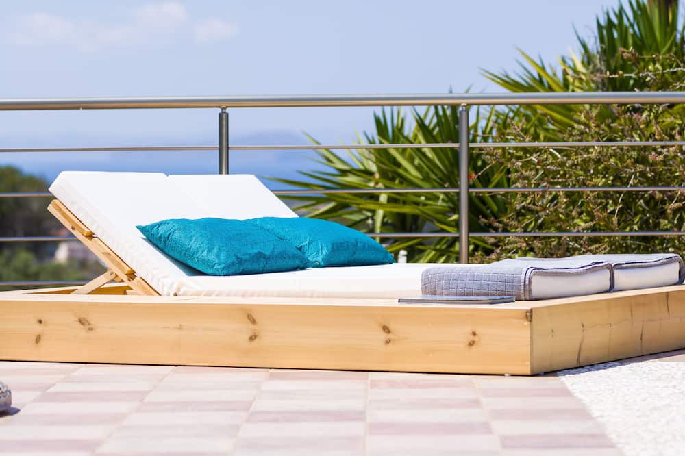 Photo of Patio Balcony in Kalathas