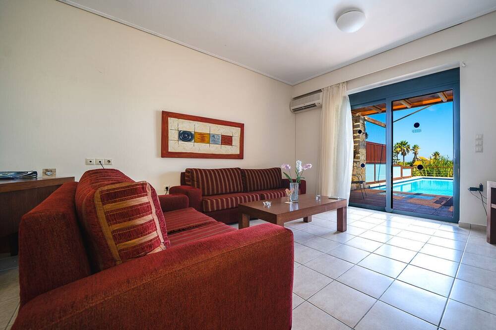 Photo of Livingroom in Kamisiana