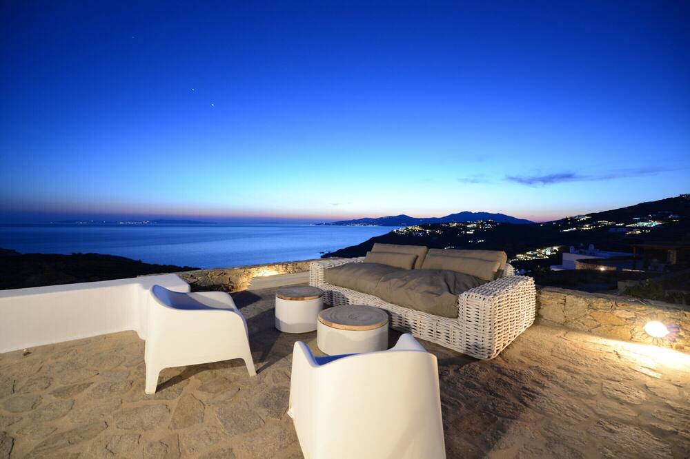 Photo of Patio Balcony in Houlakia