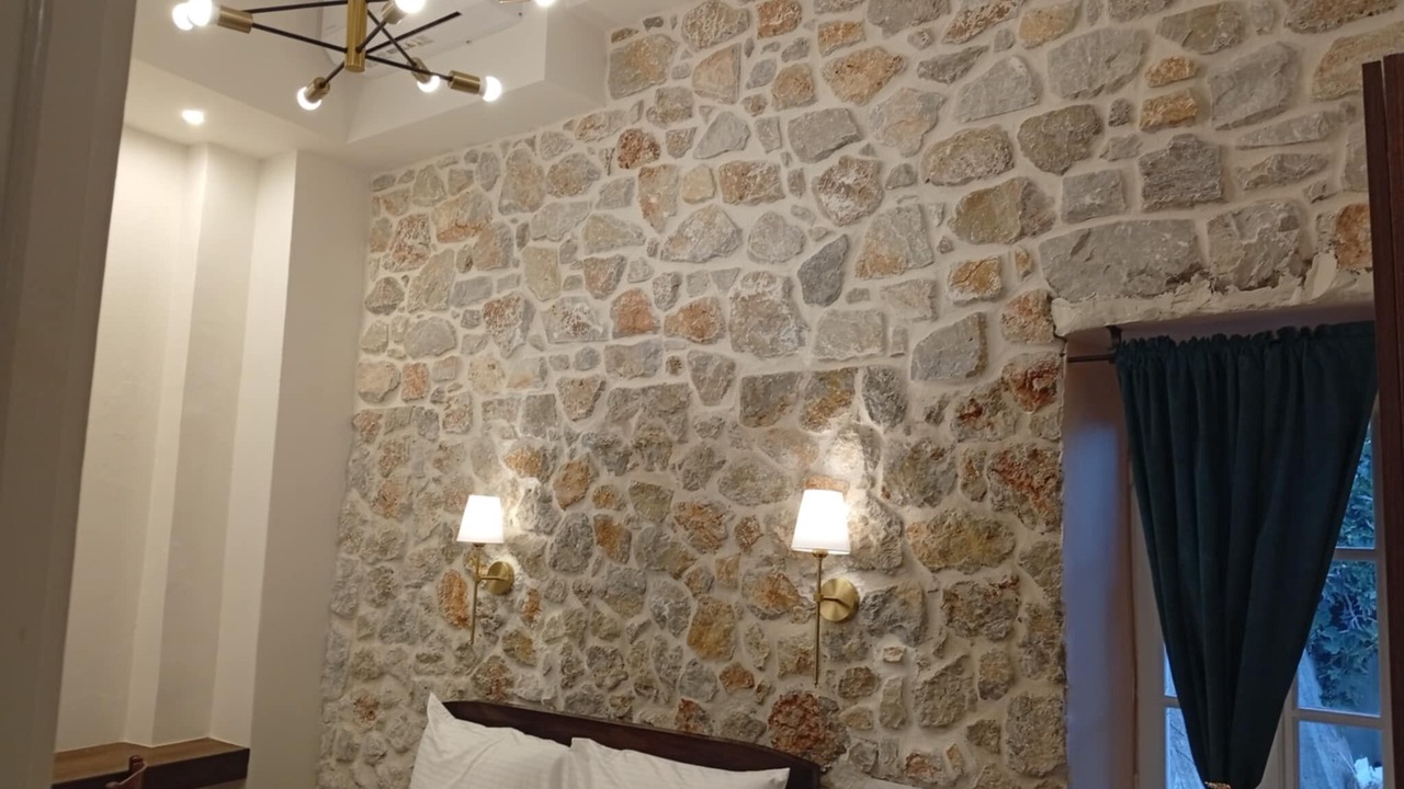 Photo of Bedroom in Pothia