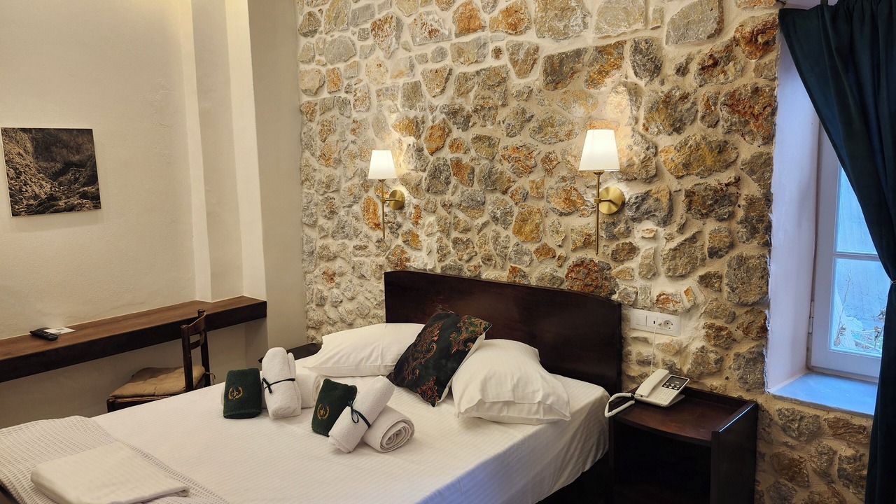 Photo of Bedroom in Pothia