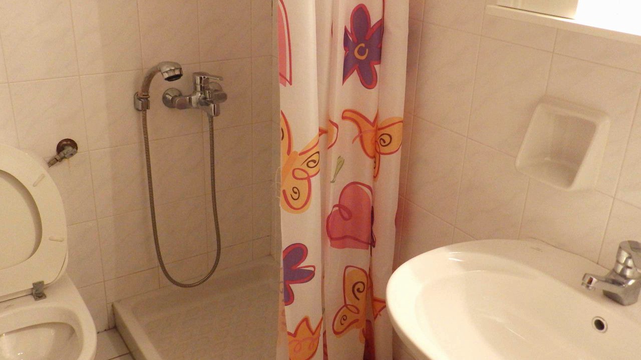 Photo of Bathroom in Kato Galatas