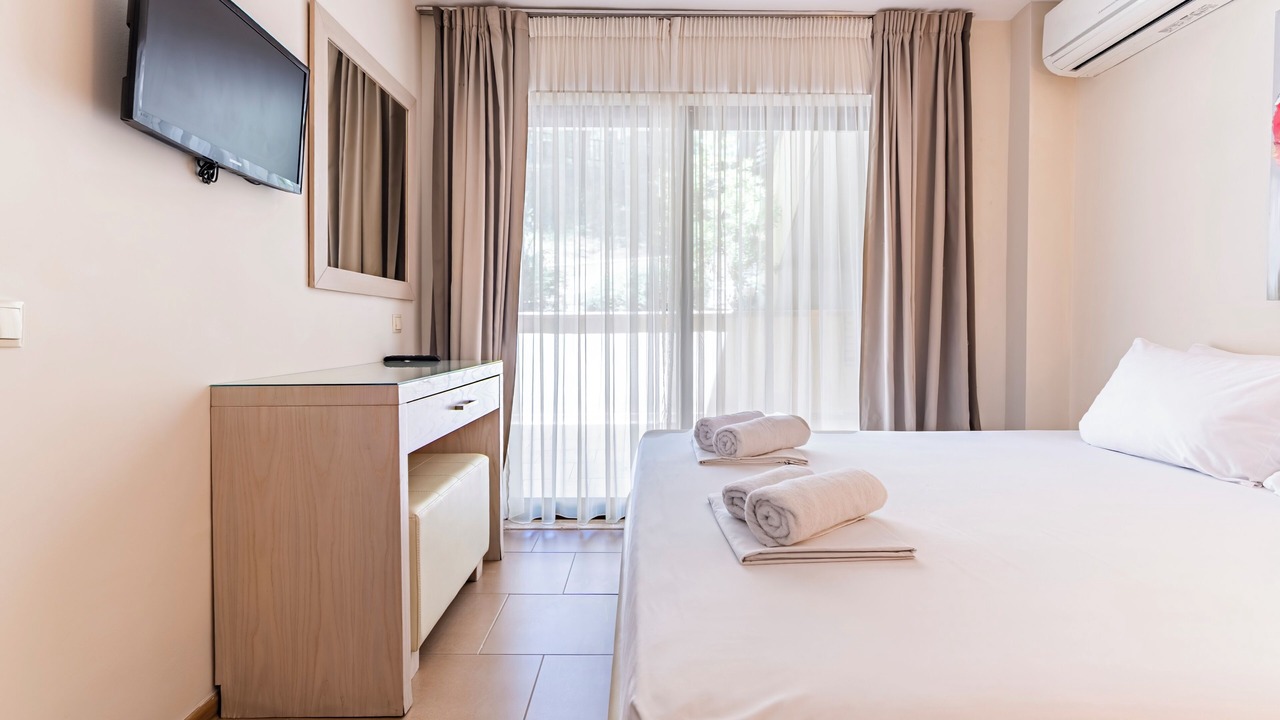 Photo of Bedroom in Nea Skioni