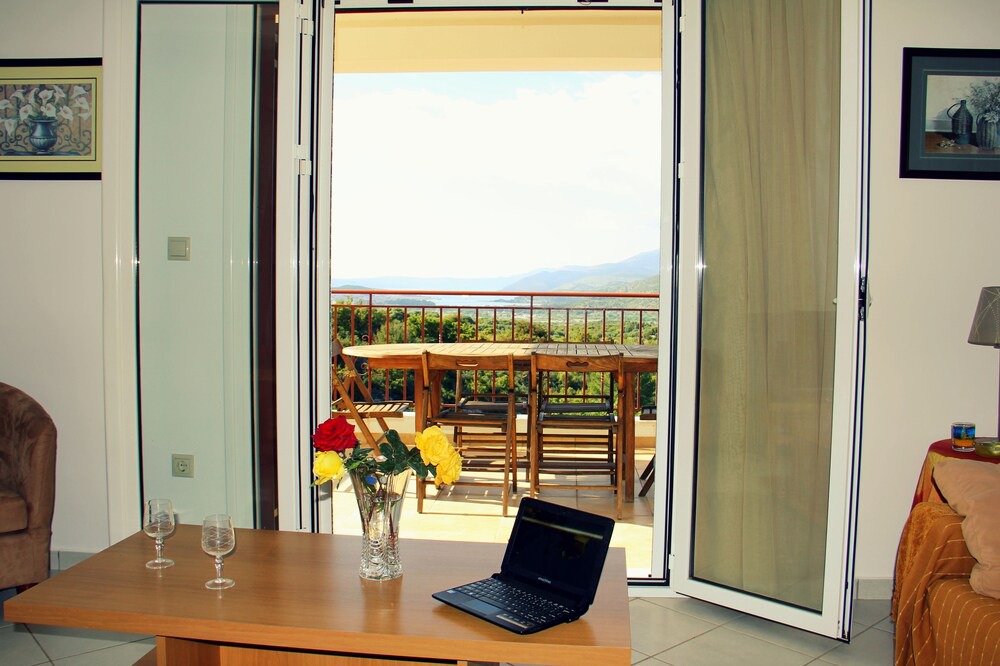 Photo of Patio Balcony in Lakithra