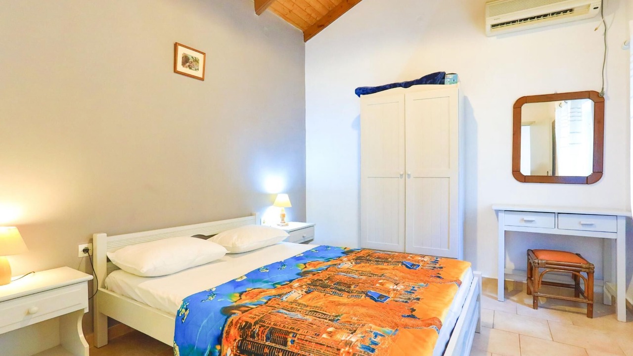 Photo of Bedroom in Koutsi