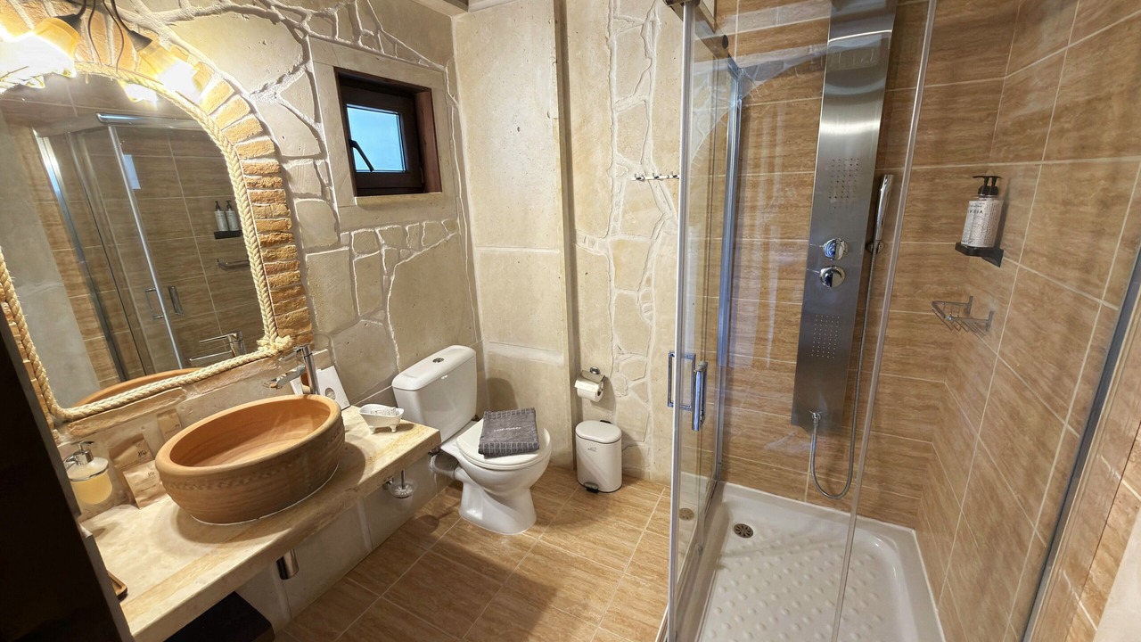 Photo of Bathroom in Sitia