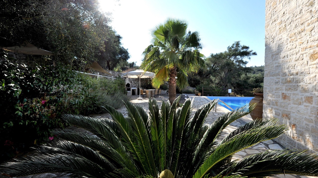 Photo of Outdoor in Mpogdanatika