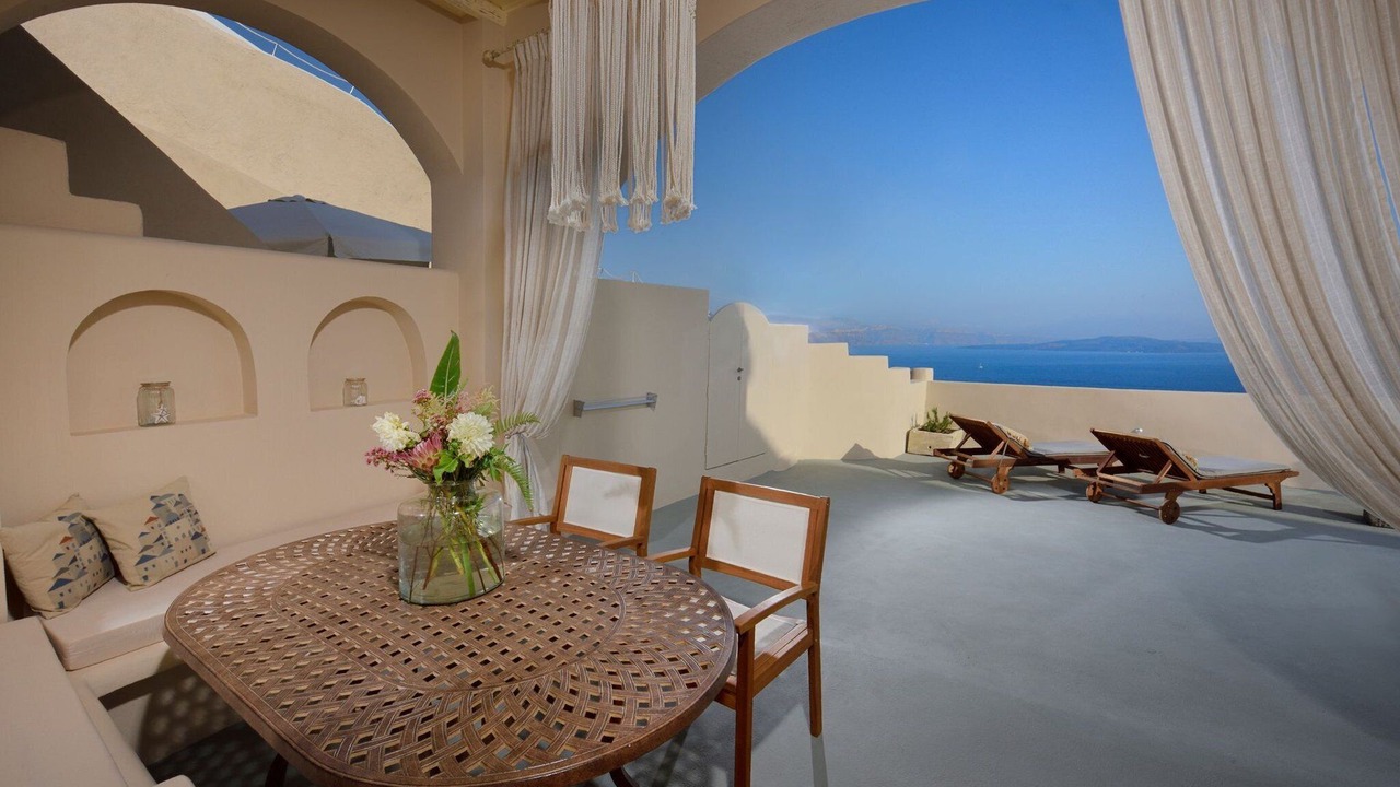 Photo of Others in Oia