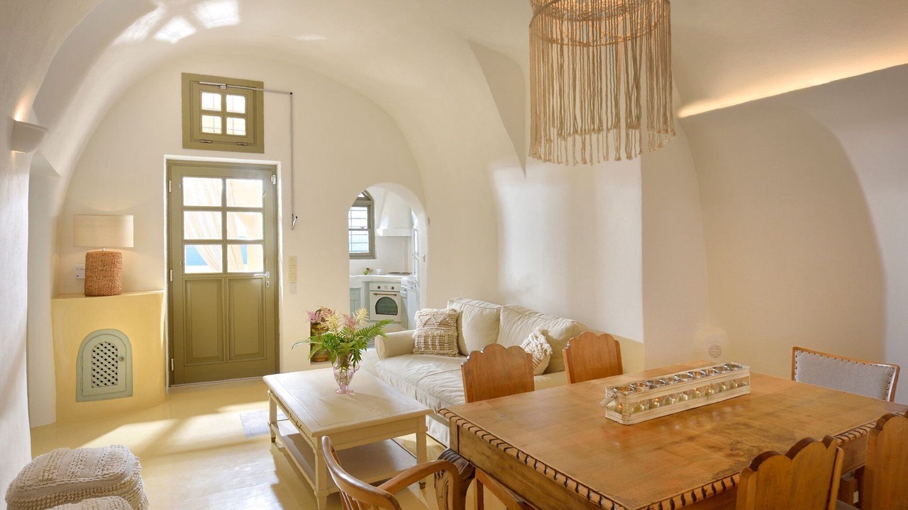 Photo of Others in Oia