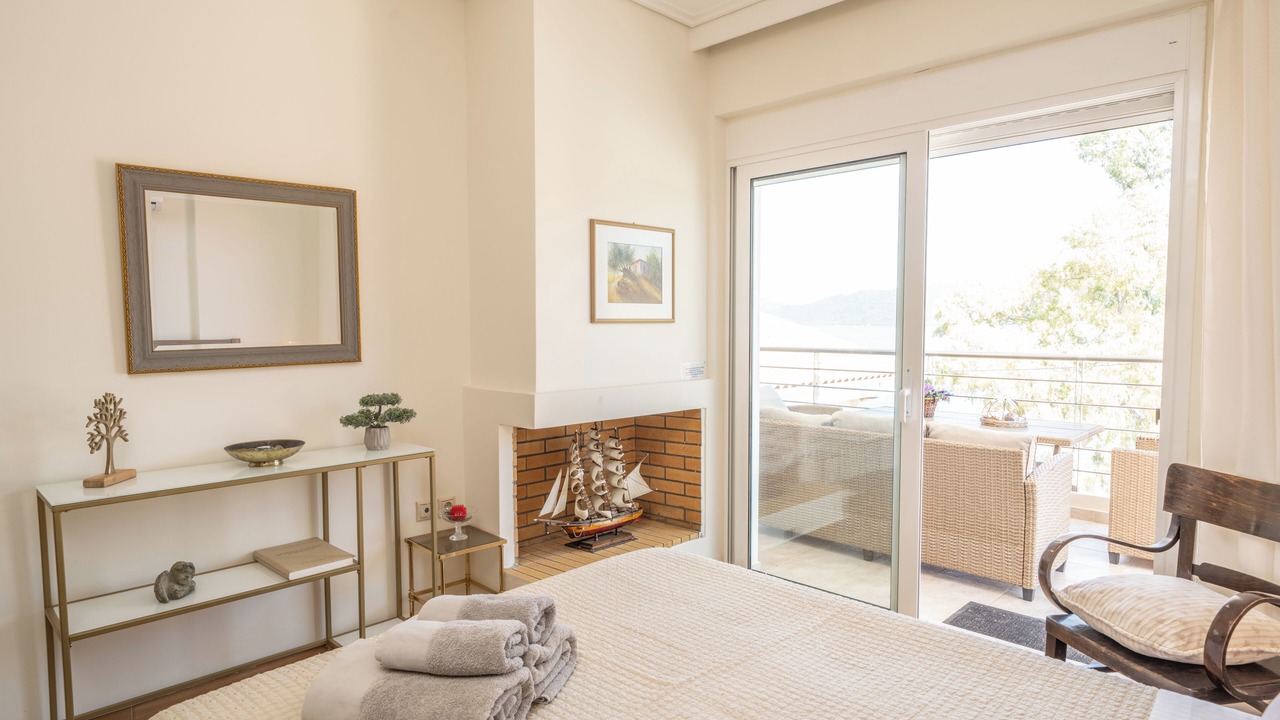 Photo of Bedroom in Karavomylos