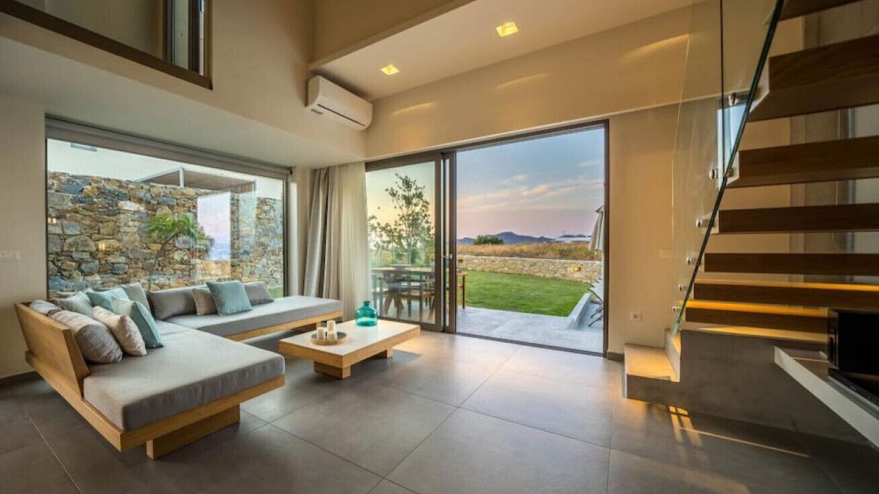 Photo of Livingroom in Kato Stalos