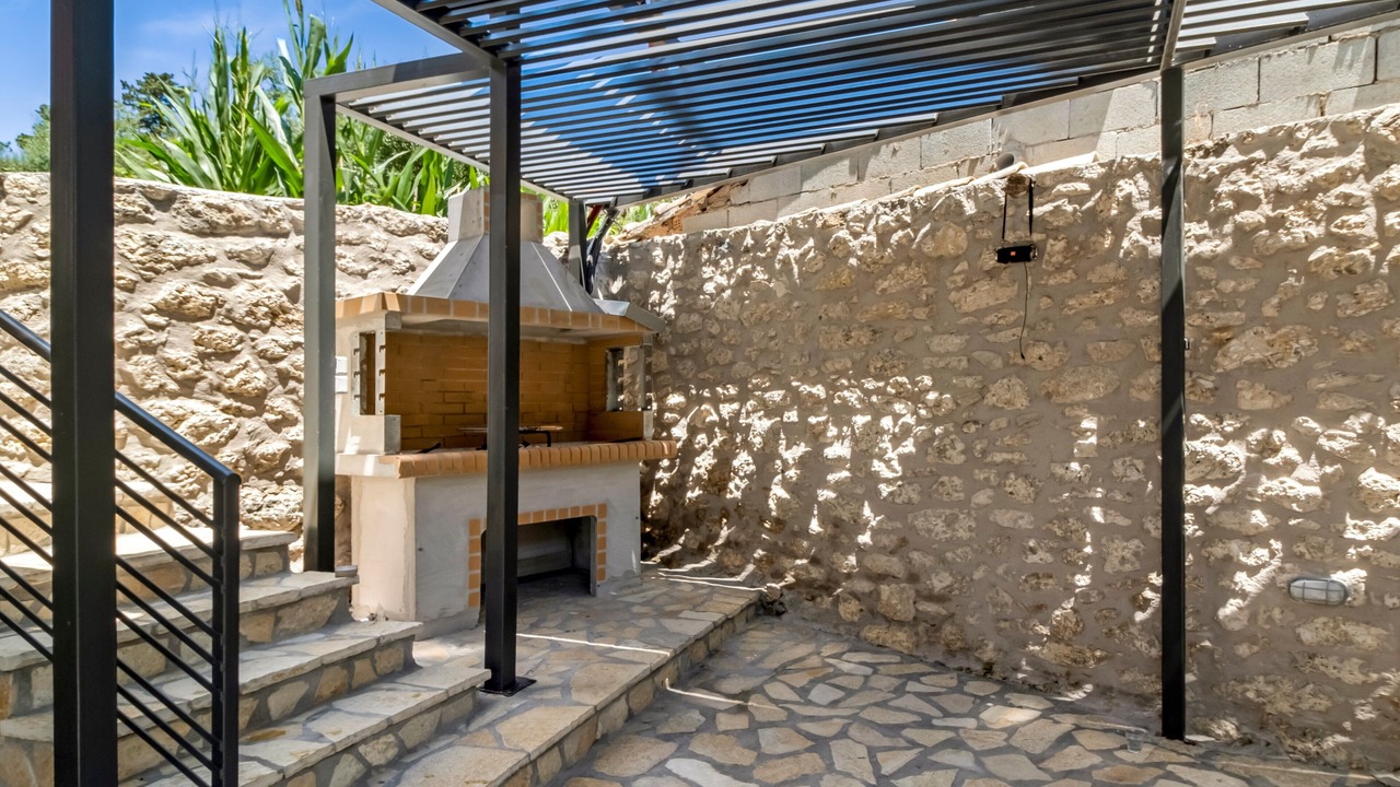 Photo of Patio Balcony in Nikiana