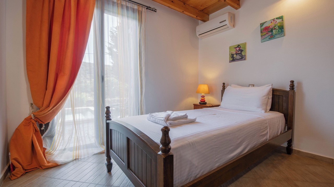Photo of Bedroom in Marantochori