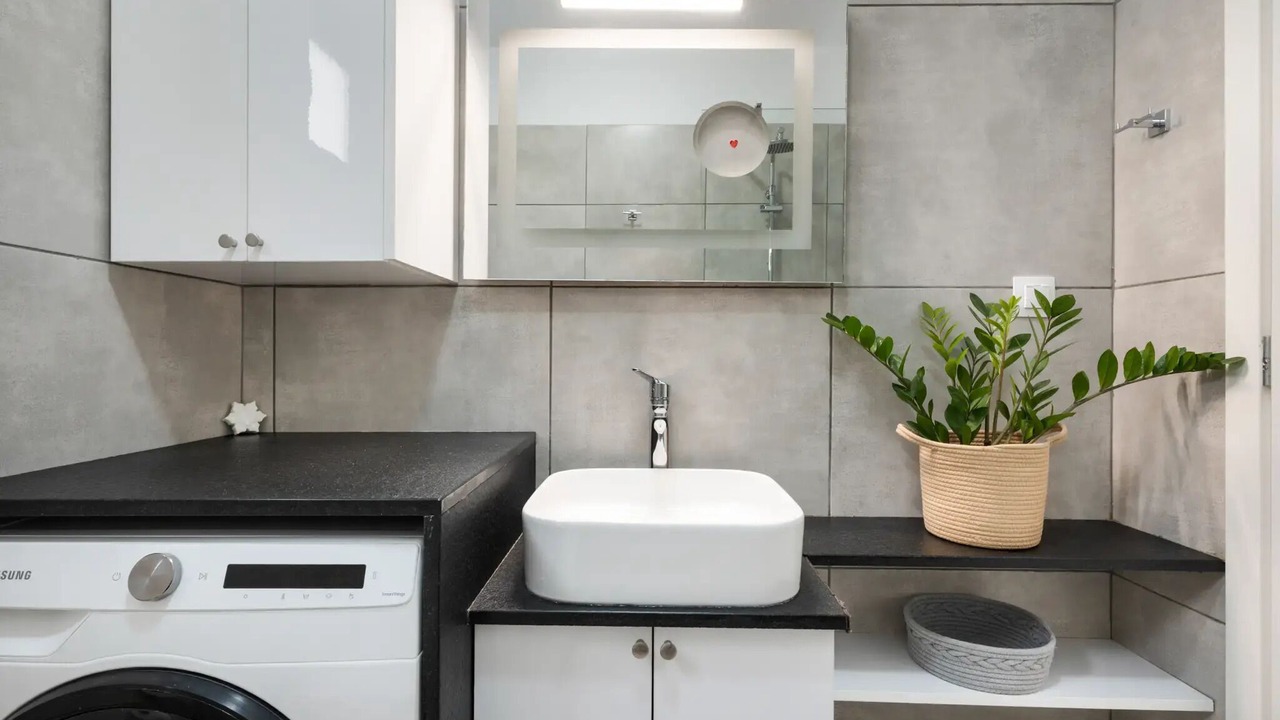 Photo of Bathroom in Goudhouros