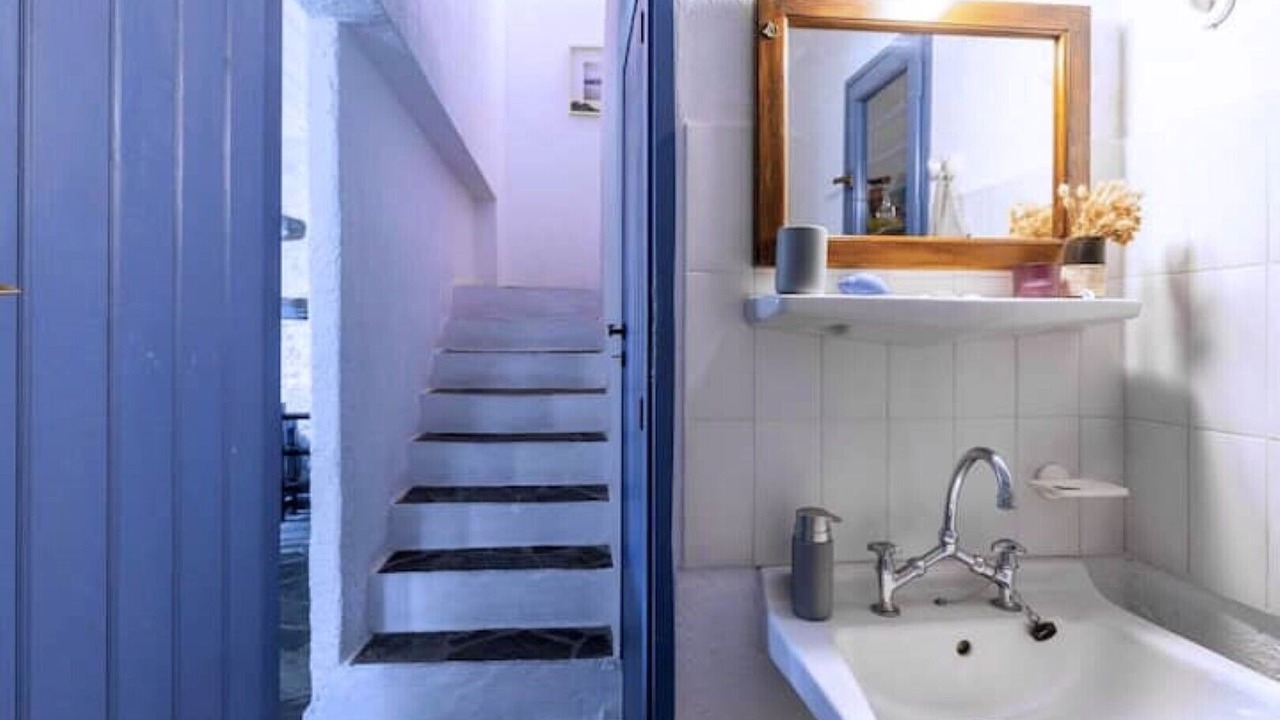 Photo of Bathroom in Kea