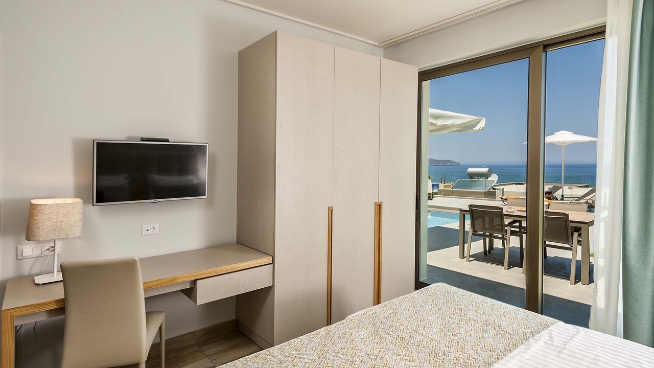 Photo of Bedroom in Kato Galatas