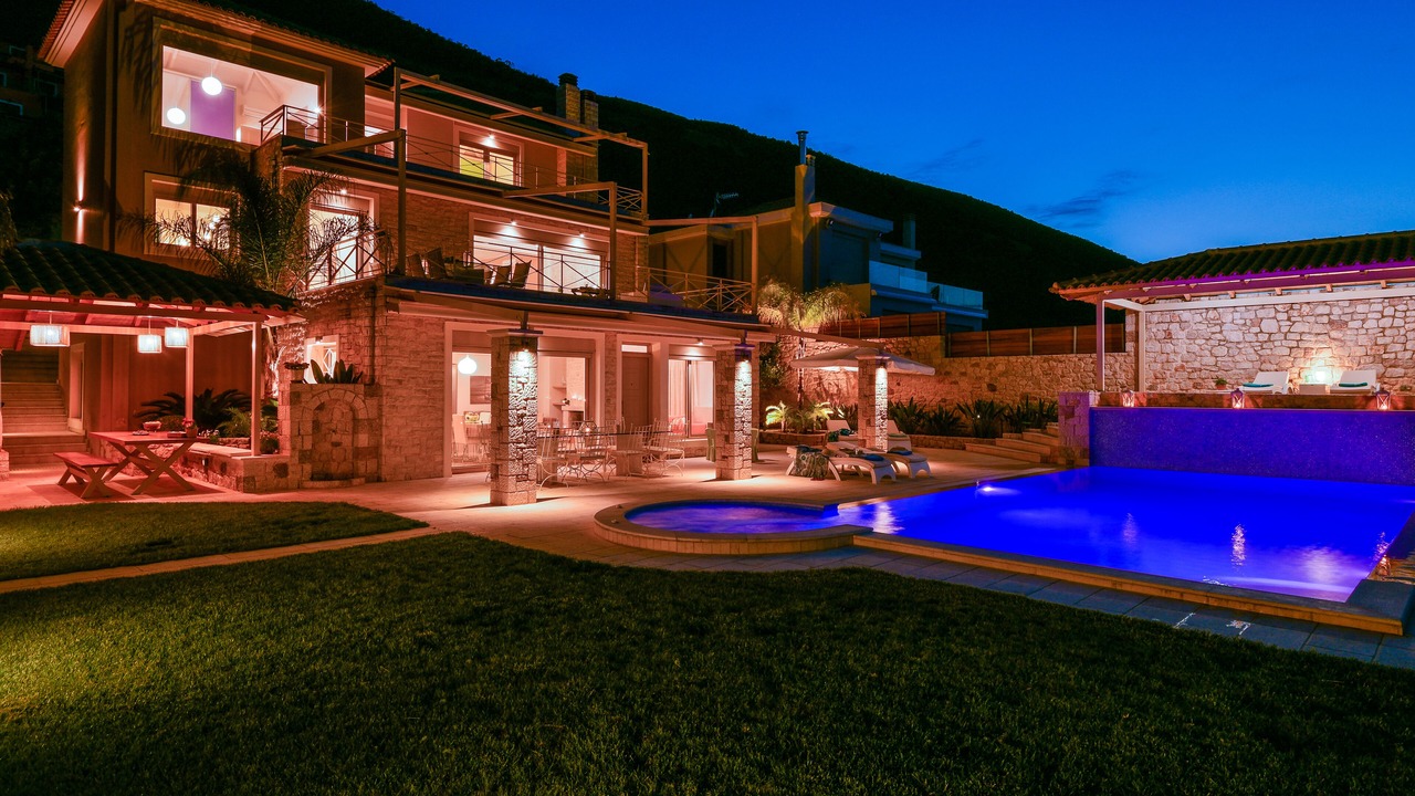 Photo of Outdoor in Melissopetra
