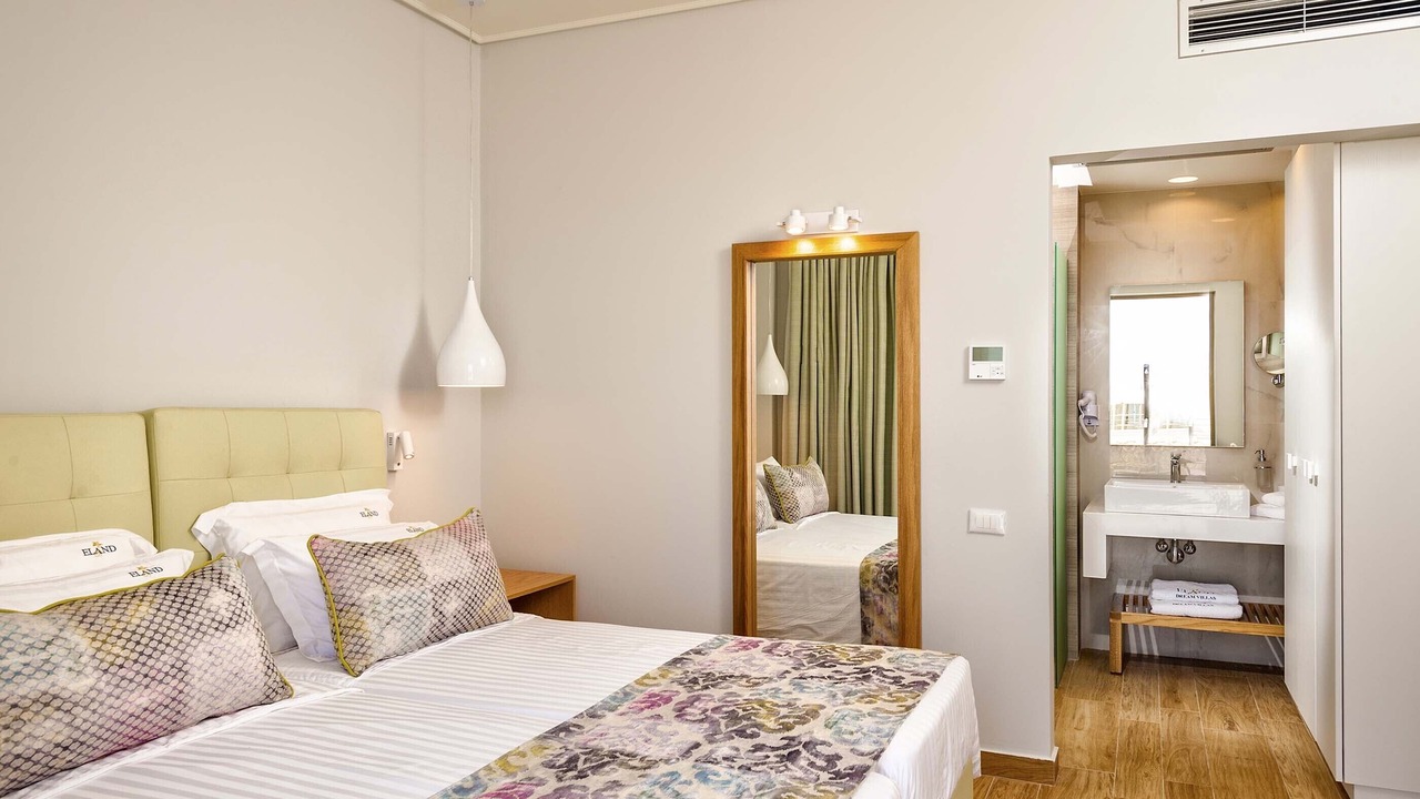 Photo of Bedroom in Kato Galatas