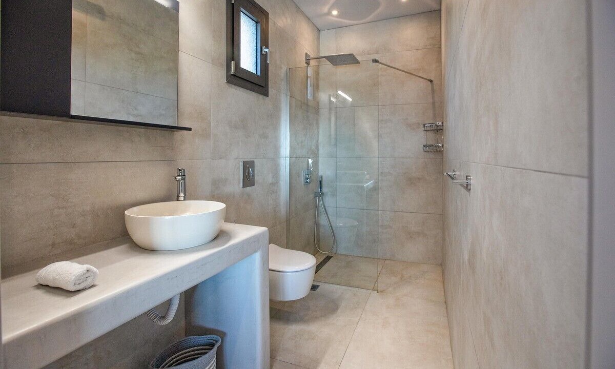 Photo of Bathroom in Skala