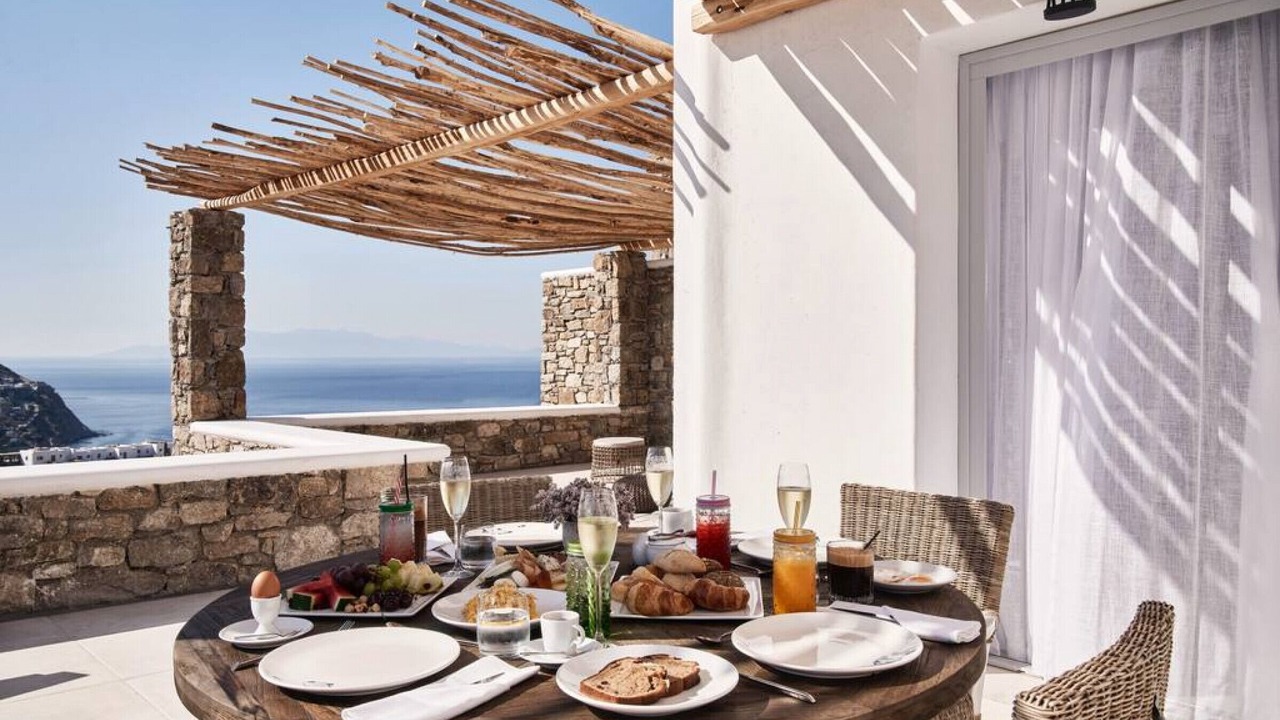 Photo of Outdoor in Elia