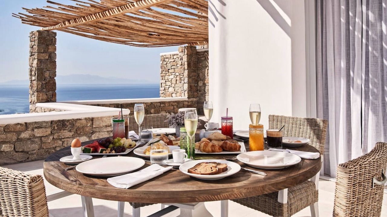 Photo of Outdoor in Elia